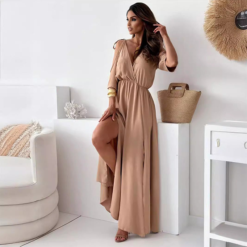 Robe élégante Dellaa à col en V et fente latérale