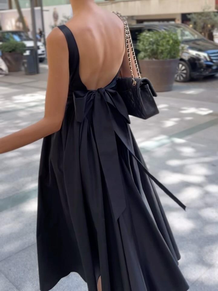 Adelle - Robe midi descendant sous le genou